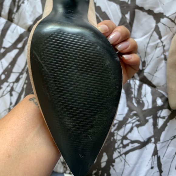 Kendall & Kylie Nude Suede heels - Picture 3 of 6